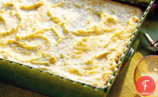 Caserola de cartofi cu ceapa caramelizata