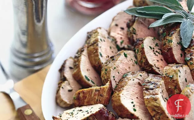 Filet de porc la tigaie cu compot de rubarbă