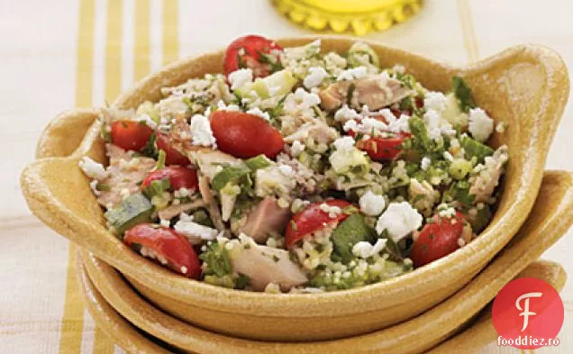 Salată de cuscus cu pui prăjit