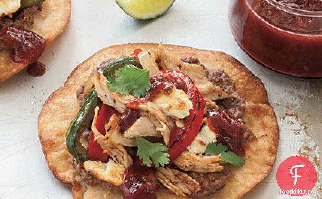 Tostadas de curcan cu sos picant de afine-Chipotle
