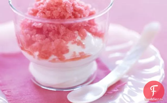 Granita de capsuni cu frisca