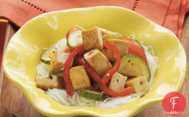 Legume saut și tofu picant