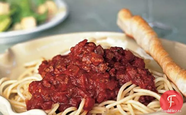 Spaghete Cu sos de carne