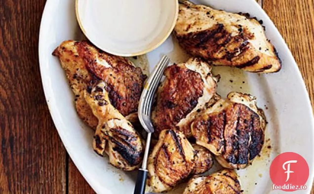 Puiul lui Big Bob Gibson cu sos alb de grătar