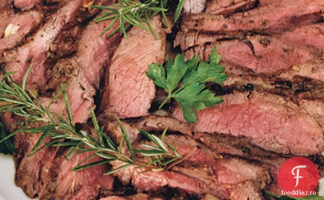 Picior de miel la grătar cu rozmarin, usturoi și muștar