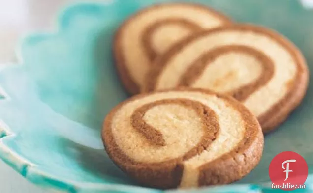 Turtă Dulce Pinwheels