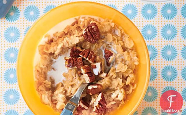 Cidru de mere fulgi de ovăz cu nuci pecan