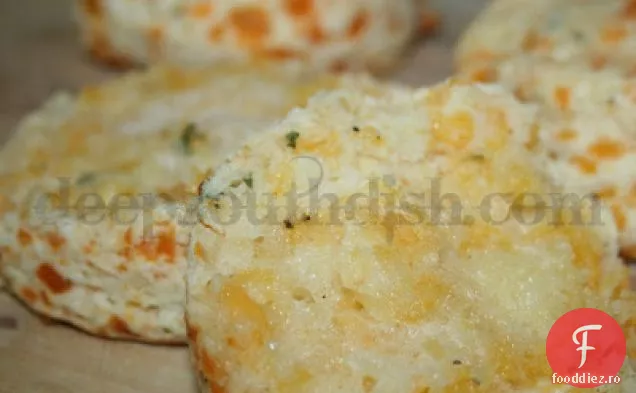 Biscuiți Cu Brânză De Usturoi