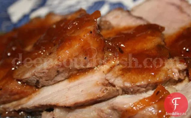 Carne de porc prăjită cu sos picant de ceapă dulce