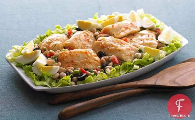 Cod de tigaie cu salată de fasole albă