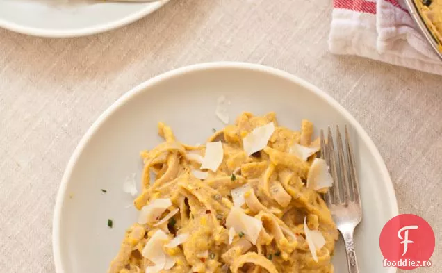 Dovleac Fettuccine Alfredo