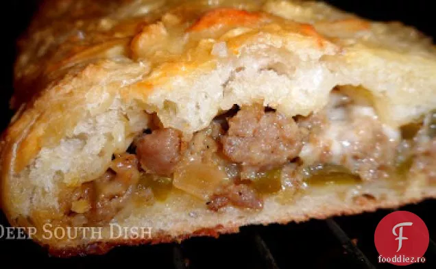 Pâine cu cârnați și brânză