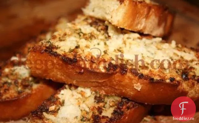 Pâine Prăjită Cu Usturoi Parmezan