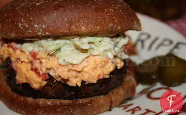 Burger de curcan cu glazură POM-Cola