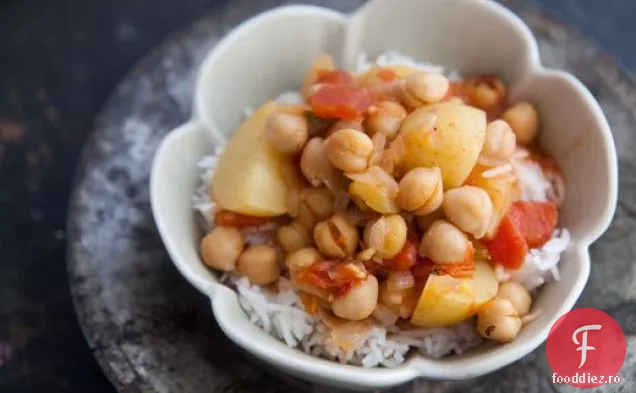 Curry De Cartofi De Năut