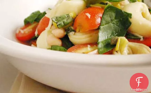 Tortellini Salată Pepperoncini