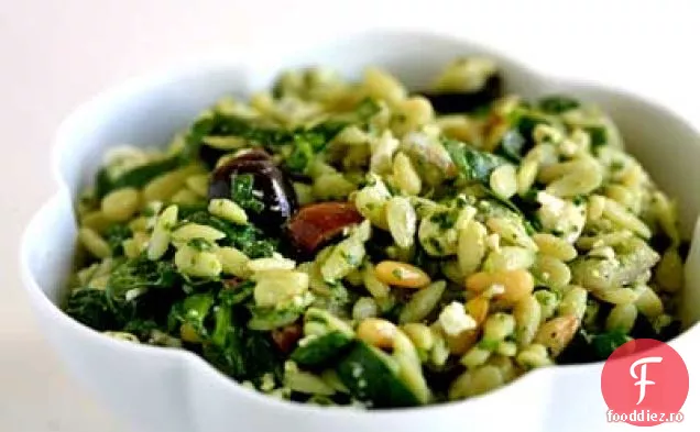 Salată de spanac și Orzo