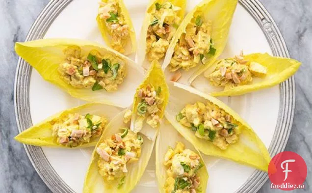 Salată de pui curry cu andive