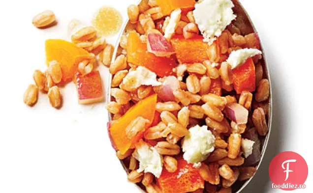 Salată Farro de ceapă, Feta și ardei gras