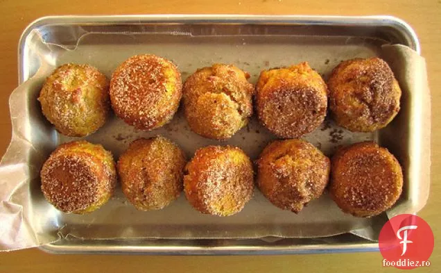 Mini-brioșe cu gogoși de dovleac