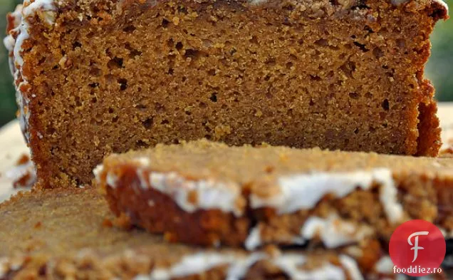 Tort cu condimente de dovleac malț cu Topping de Streusel
