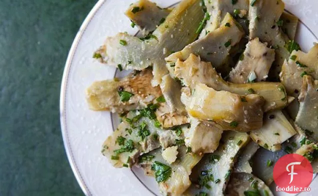 Salată De Inimă De Anghinare Cu Ulei