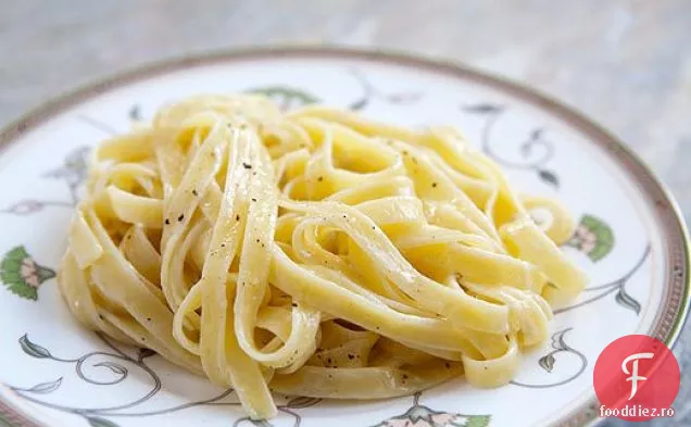 Fettuccine Alfredo