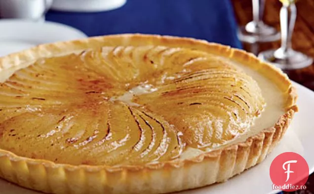 Prăjită Pere Tarta Cu Crema De Zahar Ars