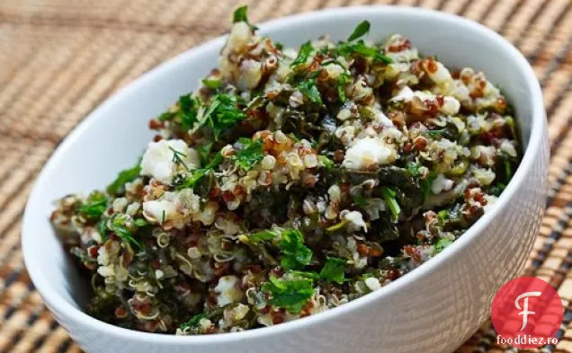 Salată de spanac și Feta Quinoa