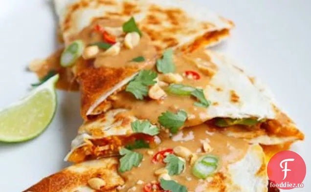 Quesadillas Picante De Pui Cu Arahide