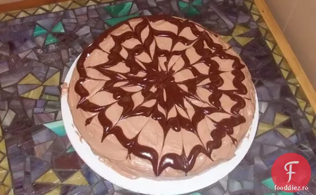 Tort De Înghețată Topit Cu Unt De Arahide Vegan În Zig-Zag