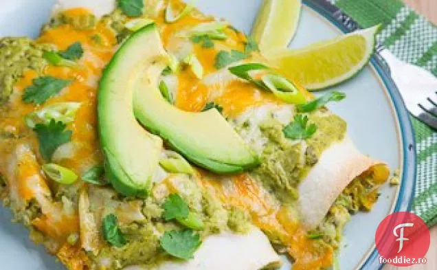 Enchiladas de pui și Avocado în sos cremos de Avocado