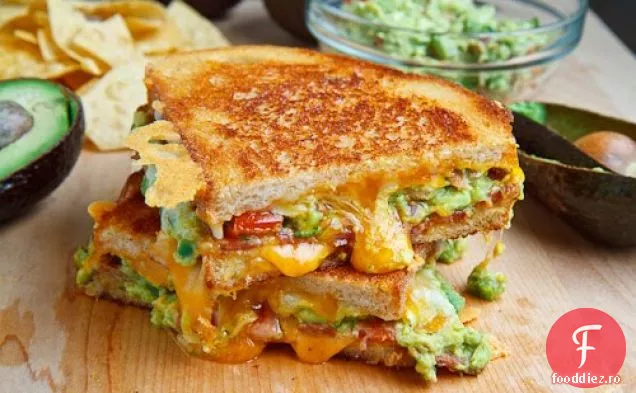 Bacon Guacamole Sandwich Cu Brânză La Grătar