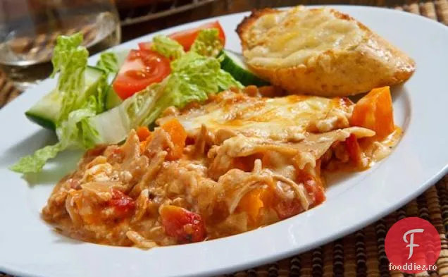 Pui, dovlecei prăjiți și Lasagna Feta