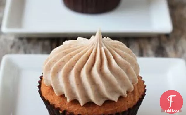 Cupcakes De Dovleac Cu Glazură De Brânză Cremă De Scorțișoară