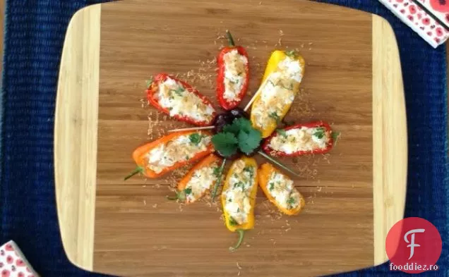 Mini ardei umpluți cu orez de cocos