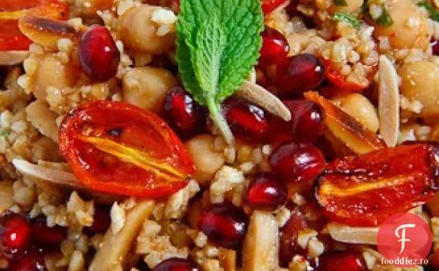 Salată de Bulgur de rodie și roșii prăjite