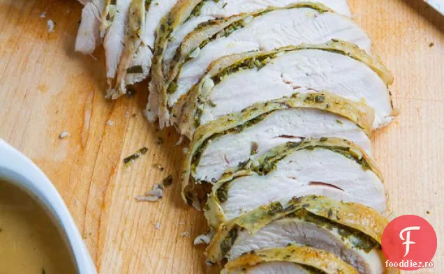Piept De Curcan Prăjit Cu Ierburi