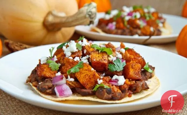 Dovleac de nucă și Chorizo Tostadas