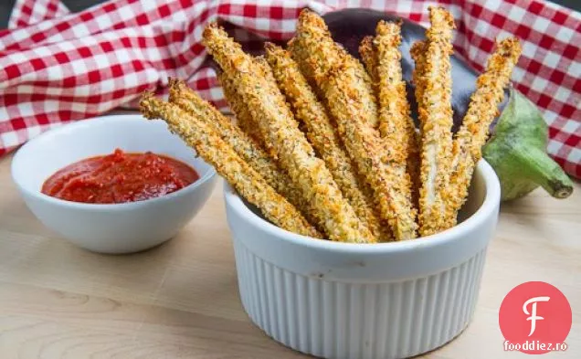 Cartofi prăjiți cu vinete coapte crocante cu sos de scufundare Marinara (alias cartofi prăjiți cu parmezan de vinete!)