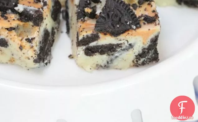 Oreo Unt De Arahide Vârtej De Ciocolată Albă Fudge