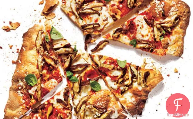 Cracker-Crust Ciuperci Pizza