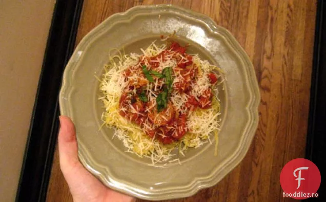 Dovlecei Spaghetti Cu Sos Pomodoro