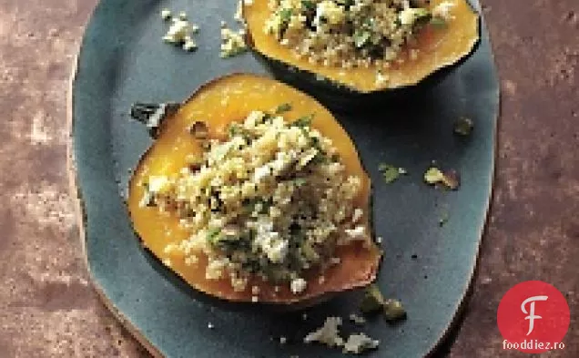 Squash Ghindă Umplute Cu Quinoa Și Fistic