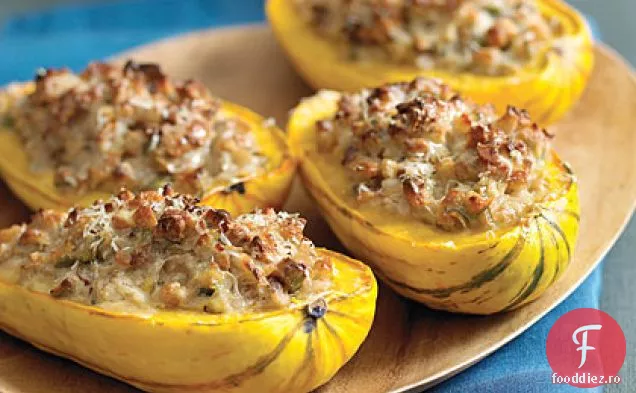 Suc de fructe Delicata umplute cu nuci