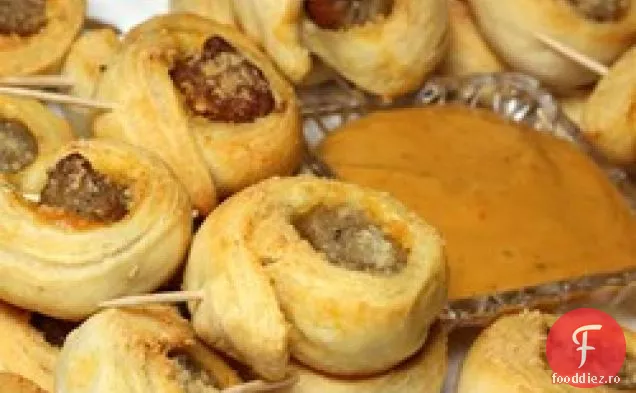 Mușcături Ușoare De Biscuiți Cu Cârnați