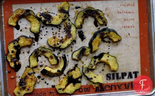 Dovlecei De Ghindă Balsamică Prăjită