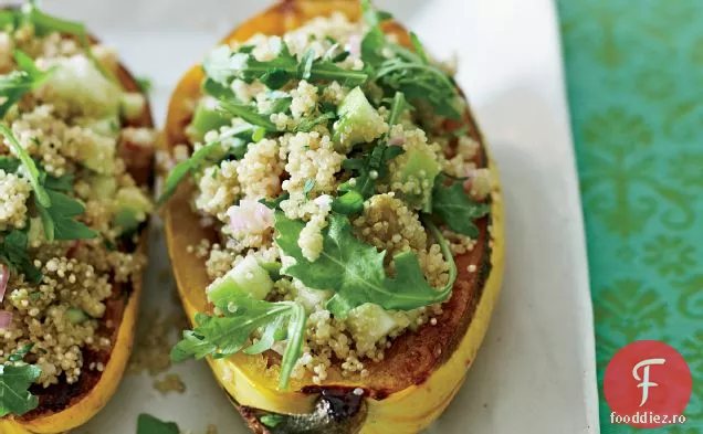Squash Delicata prăjită cu salată de Quinoa