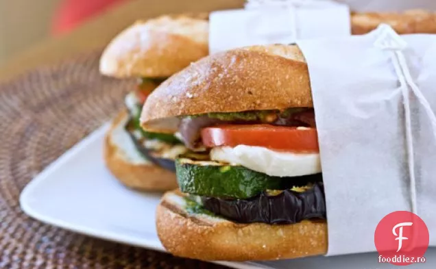 Grătar Ratatouille Panini + Pesto Giveaway!
