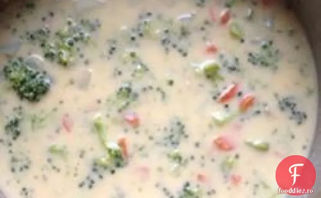 Supa de brânză broccoli a lui Emily